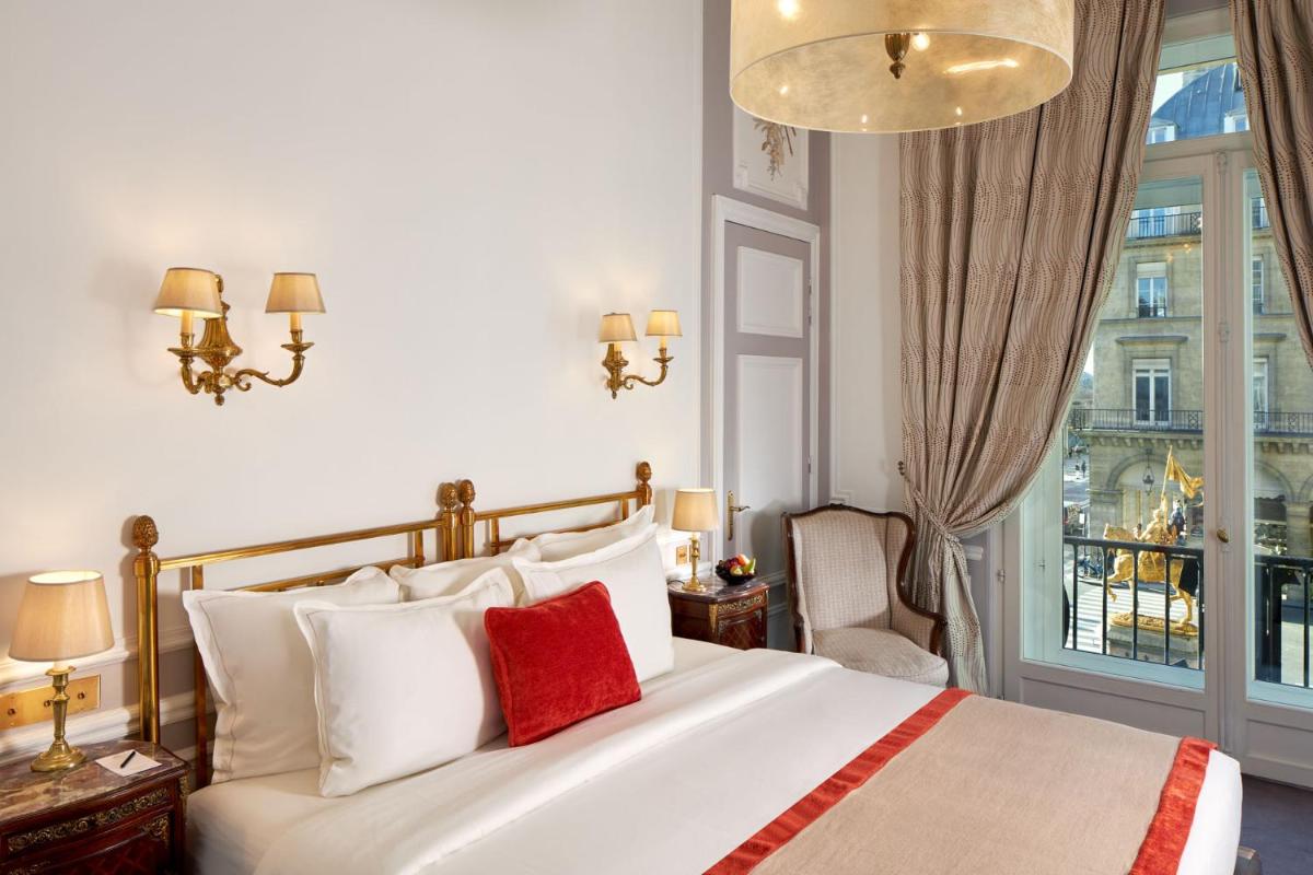 Hôtel Regina Louvre