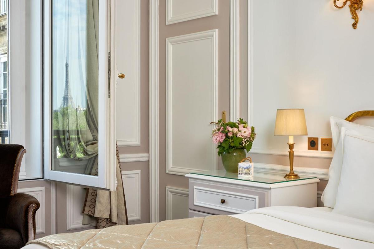 Hôtel Regina Louvre