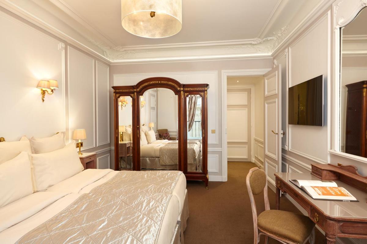 Hôtel Regina Louvre
