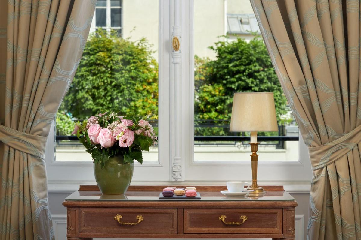 Hôtel Regina Louvre