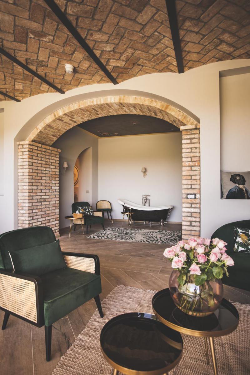 Relais Almaranto