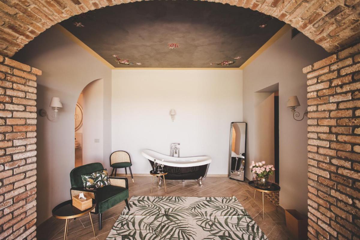 Relais Almaranto