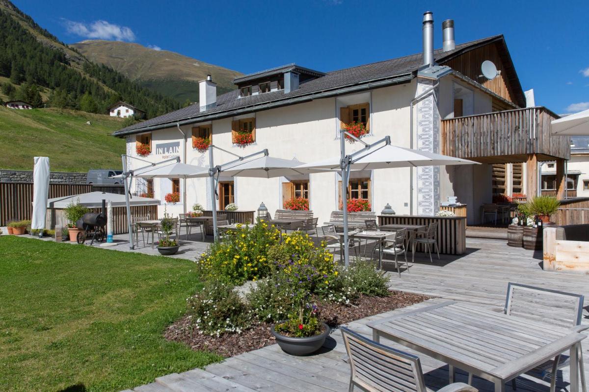 Relais & Châteaux IN LAIN Hotel Cadonau