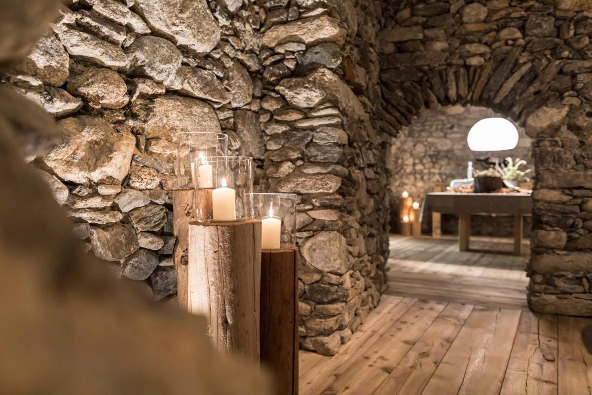 Relais & Châteaux IN LAIN Hotel Cadonau