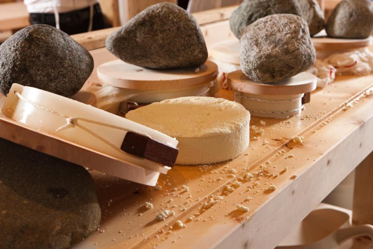 Relais & Châteaux IN LAIN Hotel Cadonau