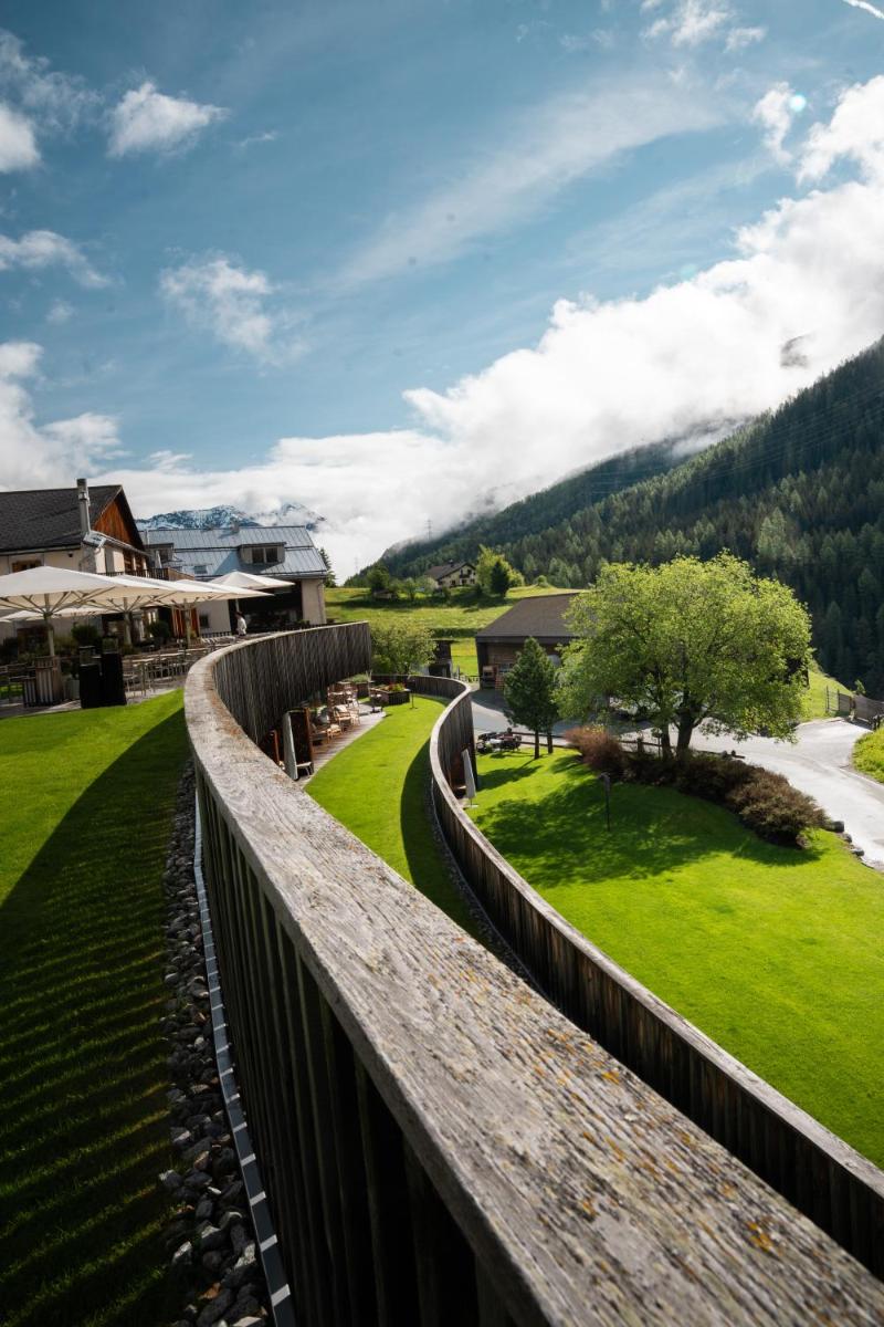 Relais & Châteaux IN LAIN Hotel Cadonau