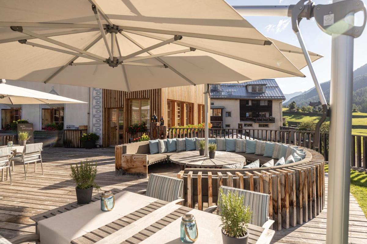 Relais & Châteaux IN LAIN Hotel Cadonau