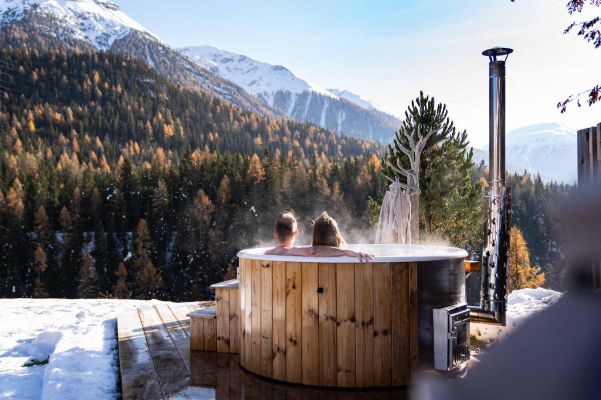 Relais & Châteaux IN LAIN Hotel Cadonau