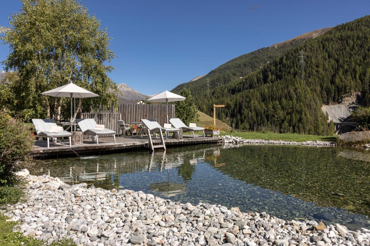 Relais & Châteaux IN LAIN Hotel Cadonau