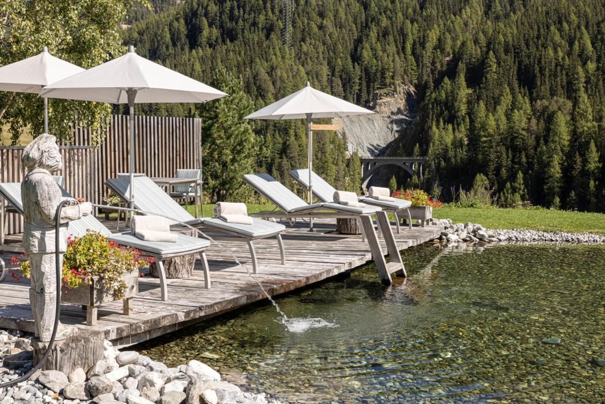 Relais & Châteaux IN LAIN Hotel Cadonau