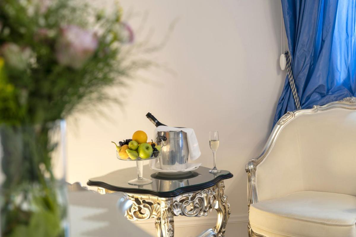 Relais Antica Badia - San Maurizio 1619