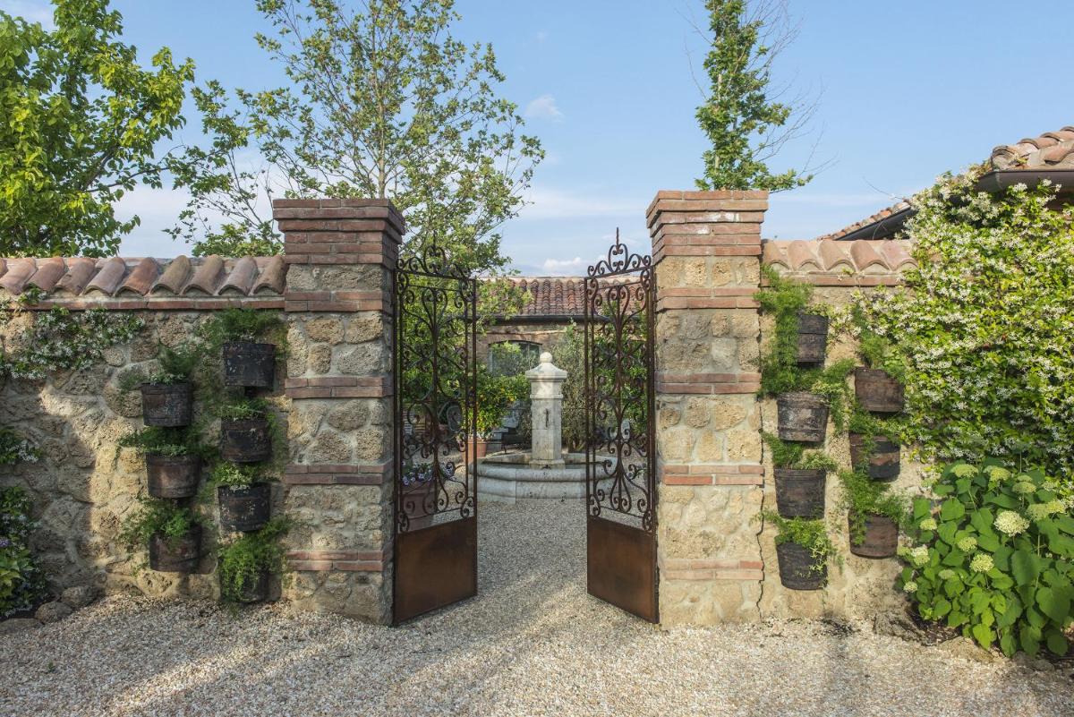 Borgo Santo Pietro