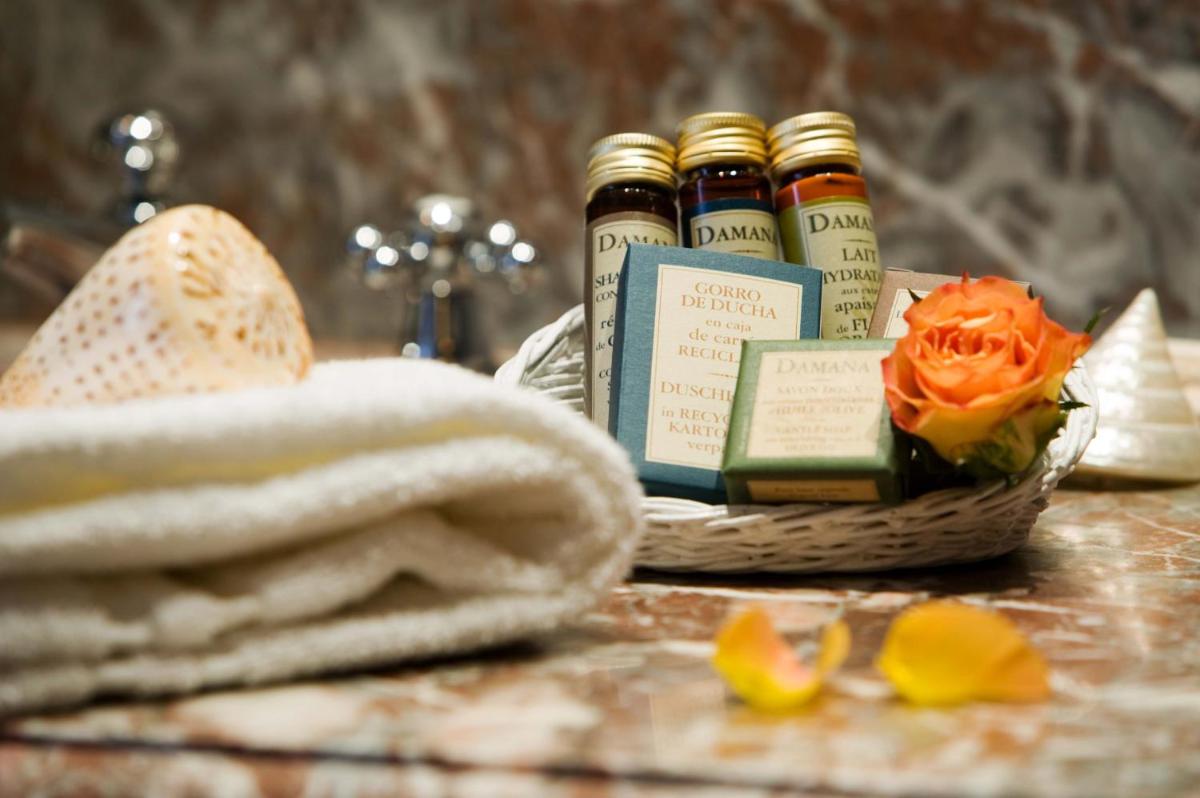 Relais Bourgondisch Cruyce, A Luxe Worldwide Hotel