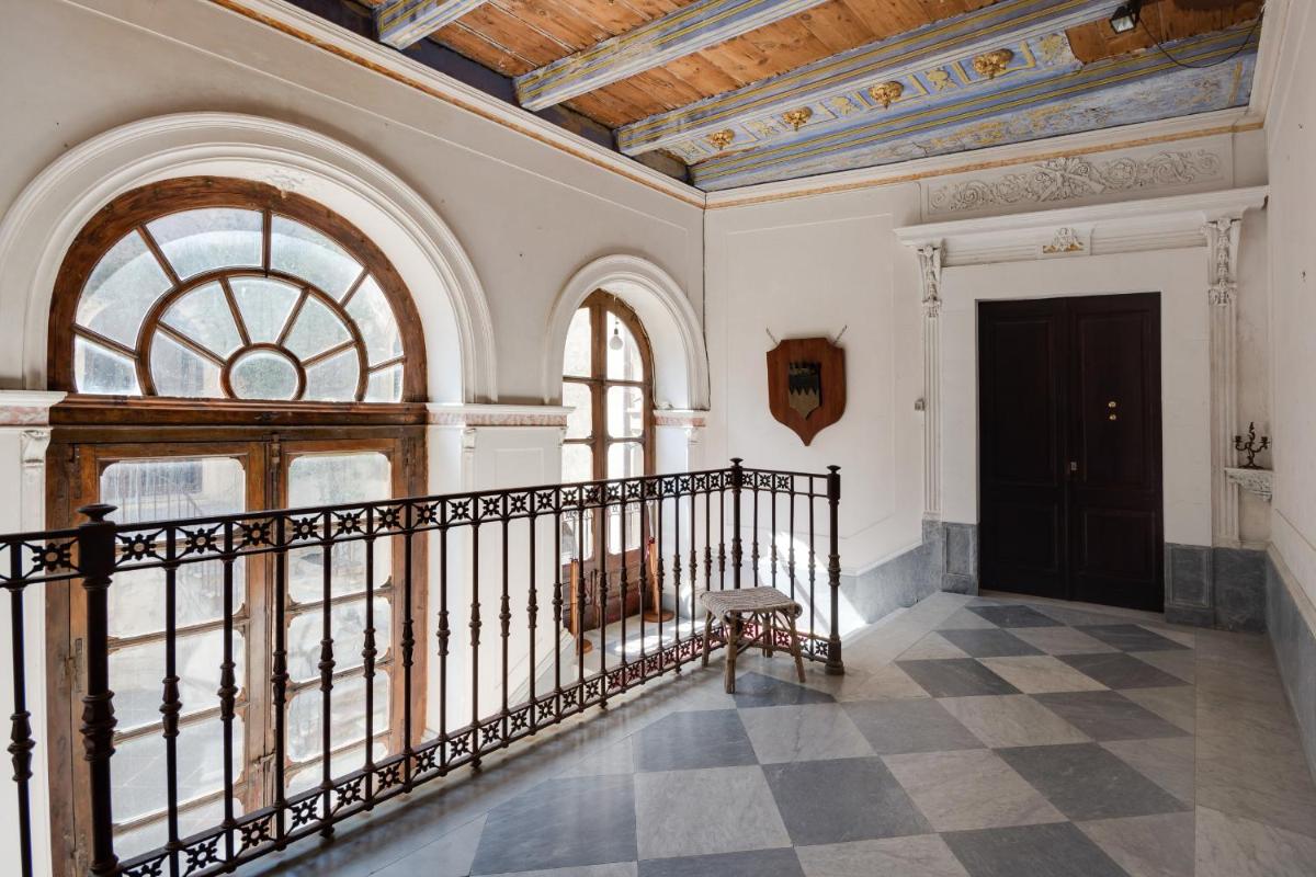 Castello Di Caccuri Suites