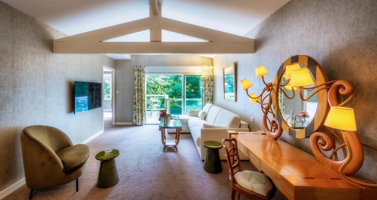 LA RESERVE ALBI Hôtel Restaurant