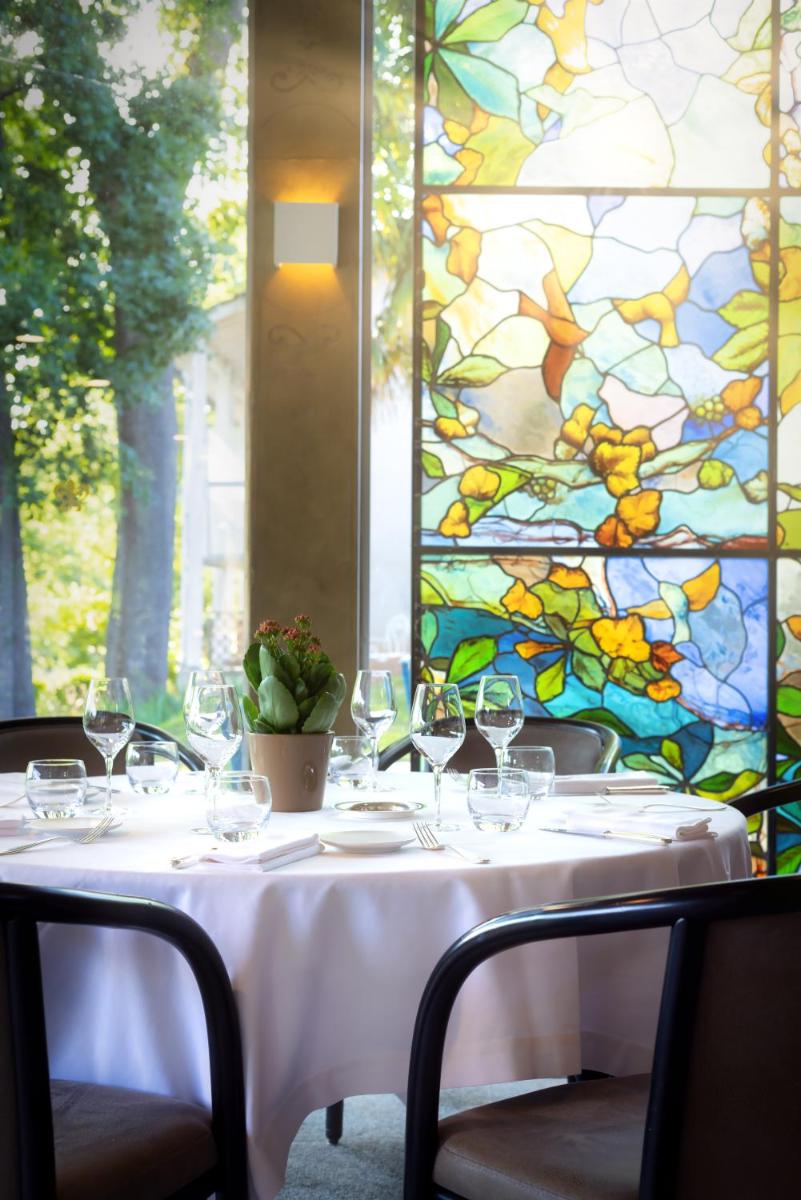 LA RESERVE ALBI Hôtel Restaurant