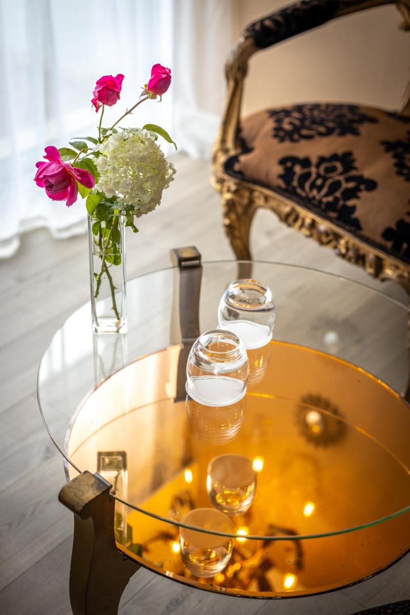 LA RESERVE ALBI Hôtel Restaurant