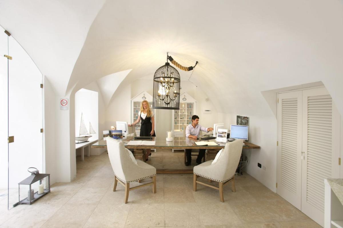 Relais Corte Palmieri & Il Chiostro - Residenza d'epoca