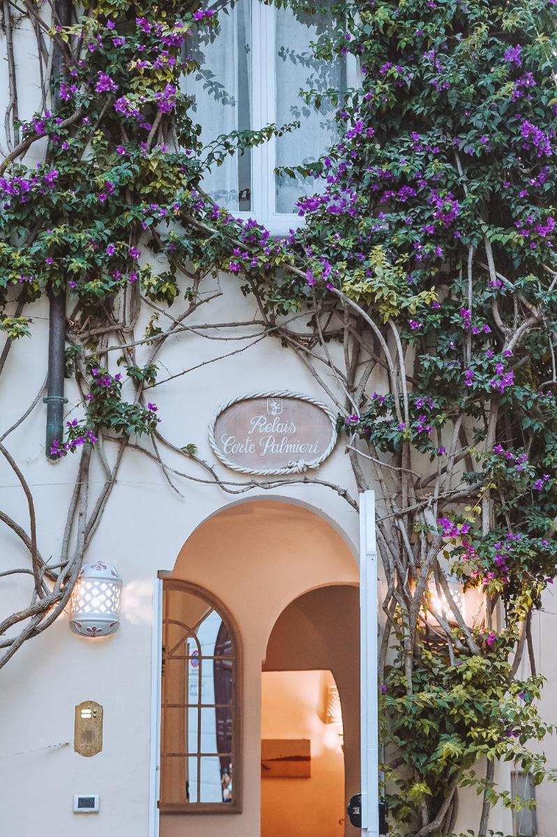 Relais Corte Palmieri & Il Chiostro - Residenza d'epoca