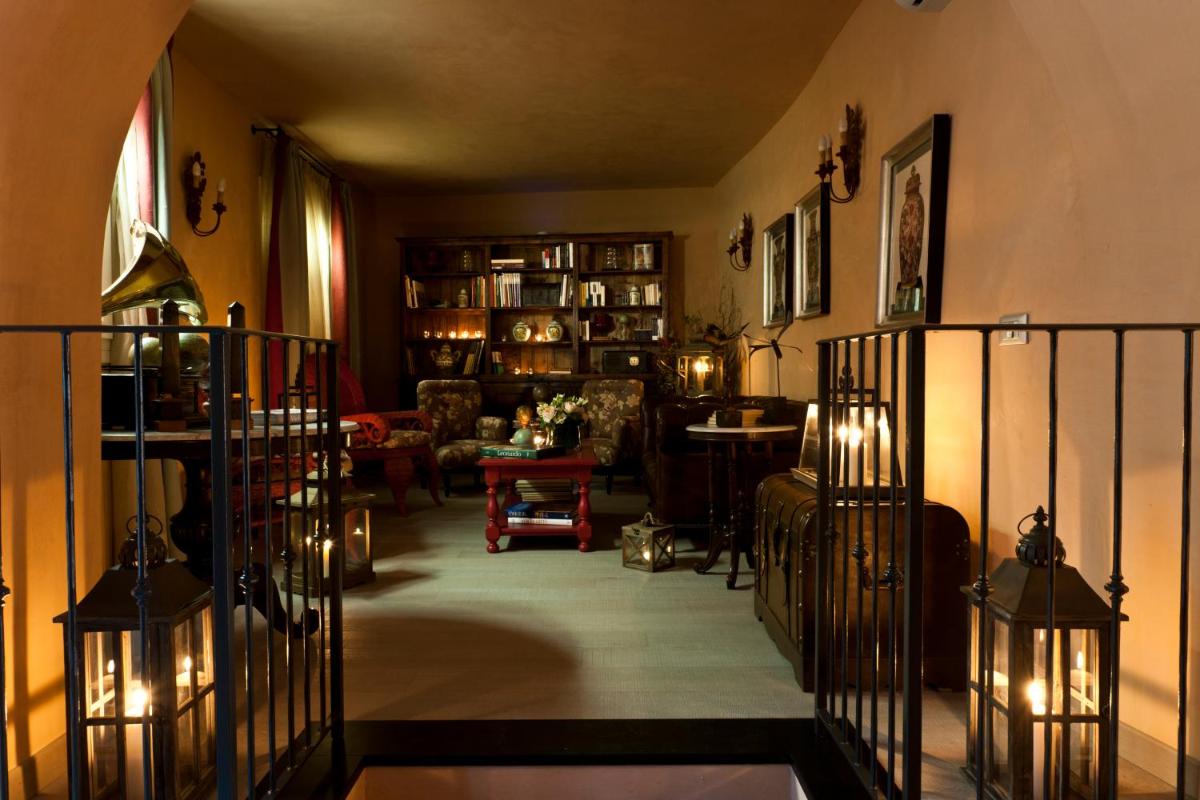 Relais Del Maro