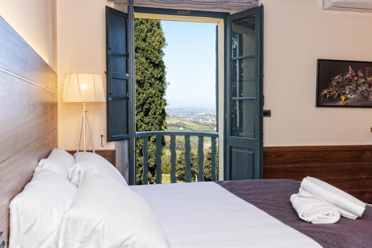 La Loggia Historic Resort