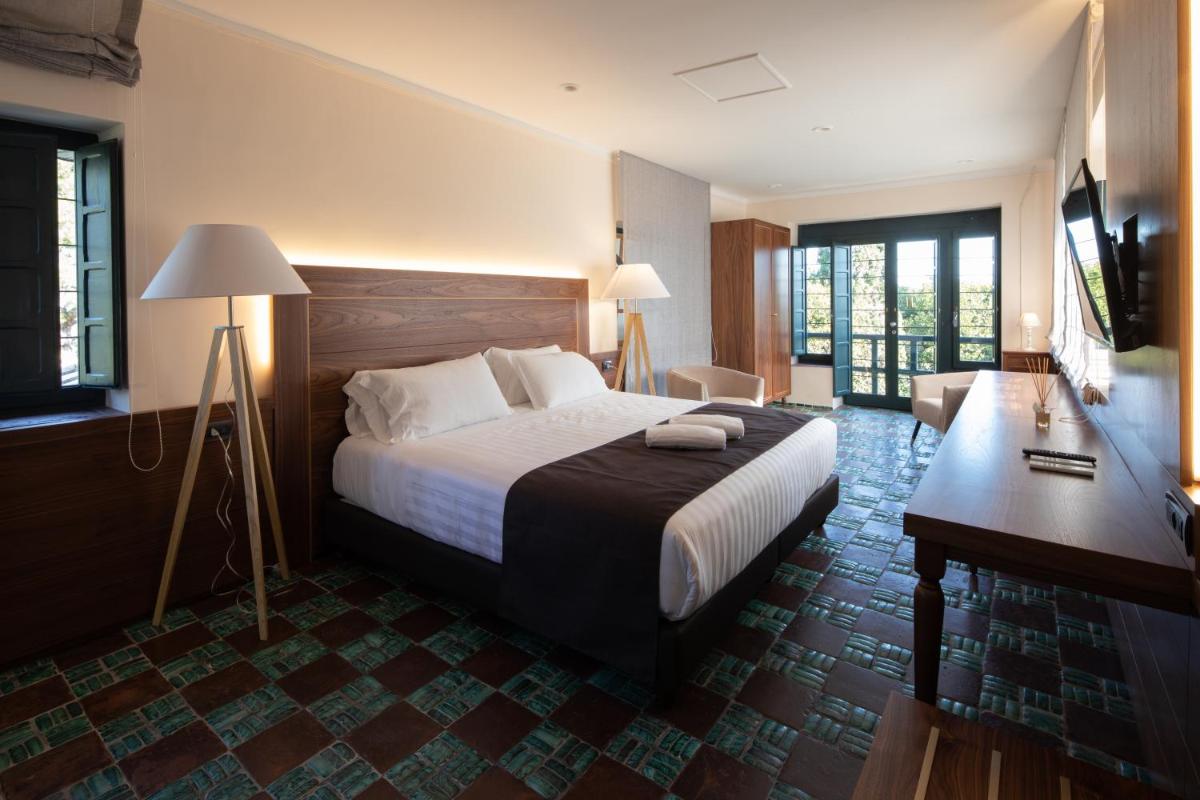 La Loggia Historic Resort