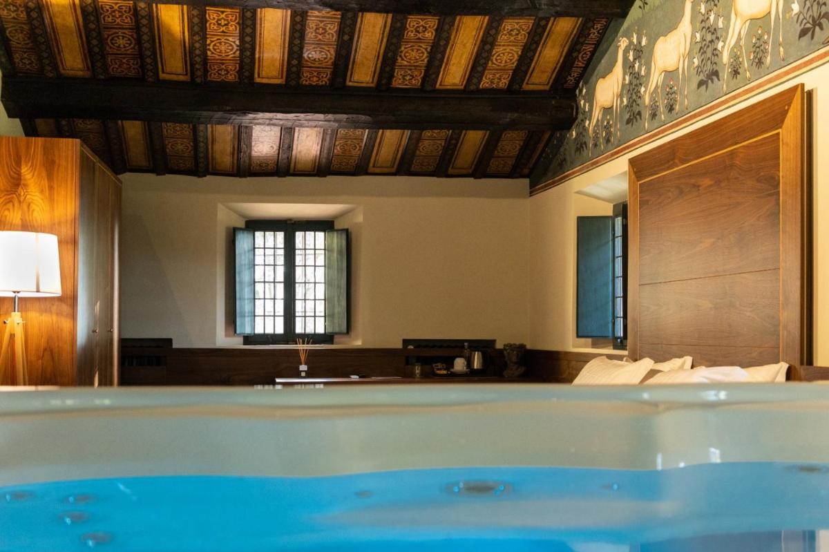 La Loggia Historic Resort - Albergo Diffuso