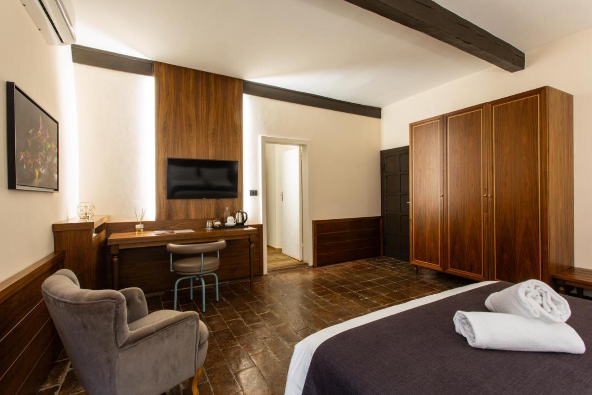 La Loggia Historic Resort - Albergo Diffuso