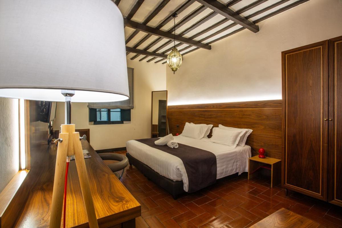 La Loggia Historic Resort - Albergo Diffuso