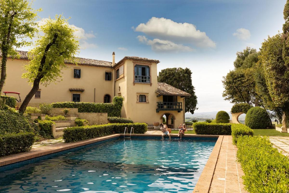 La Loggia Historic Resort - Albergo Diffuso