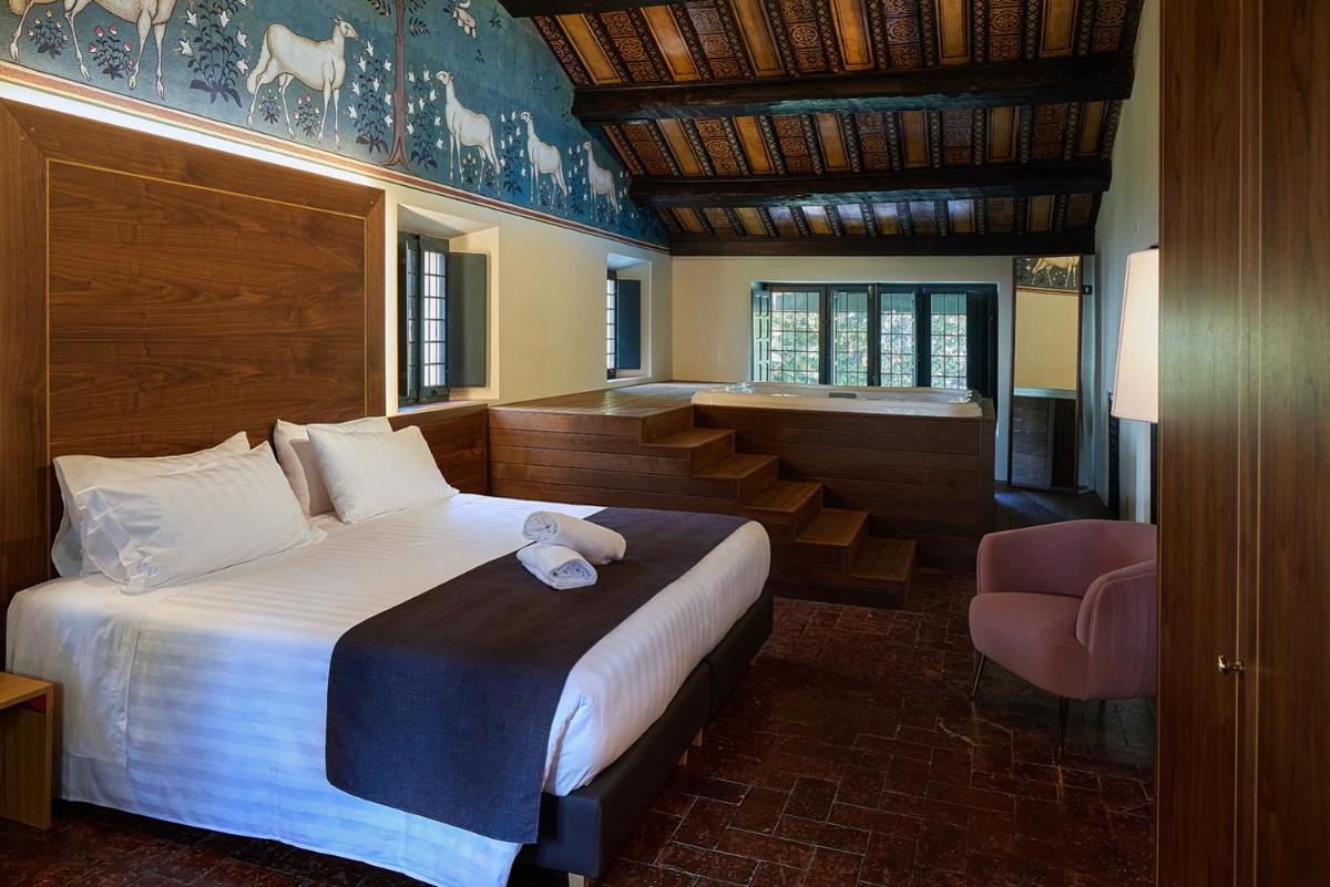 La Loggia Historic Resort - Albergo Diffuso