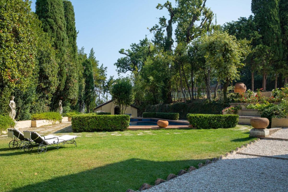 La Loggia Historic Resort - Albergo Diffuso