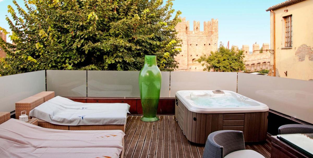 La Loggia Historic Resort - Albergo Diffuso