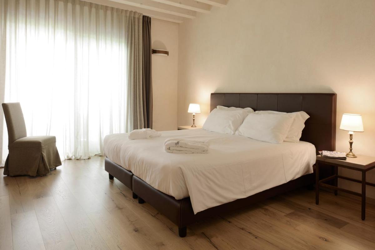 Relais Rossar Boutique Hotel Garda & Hills