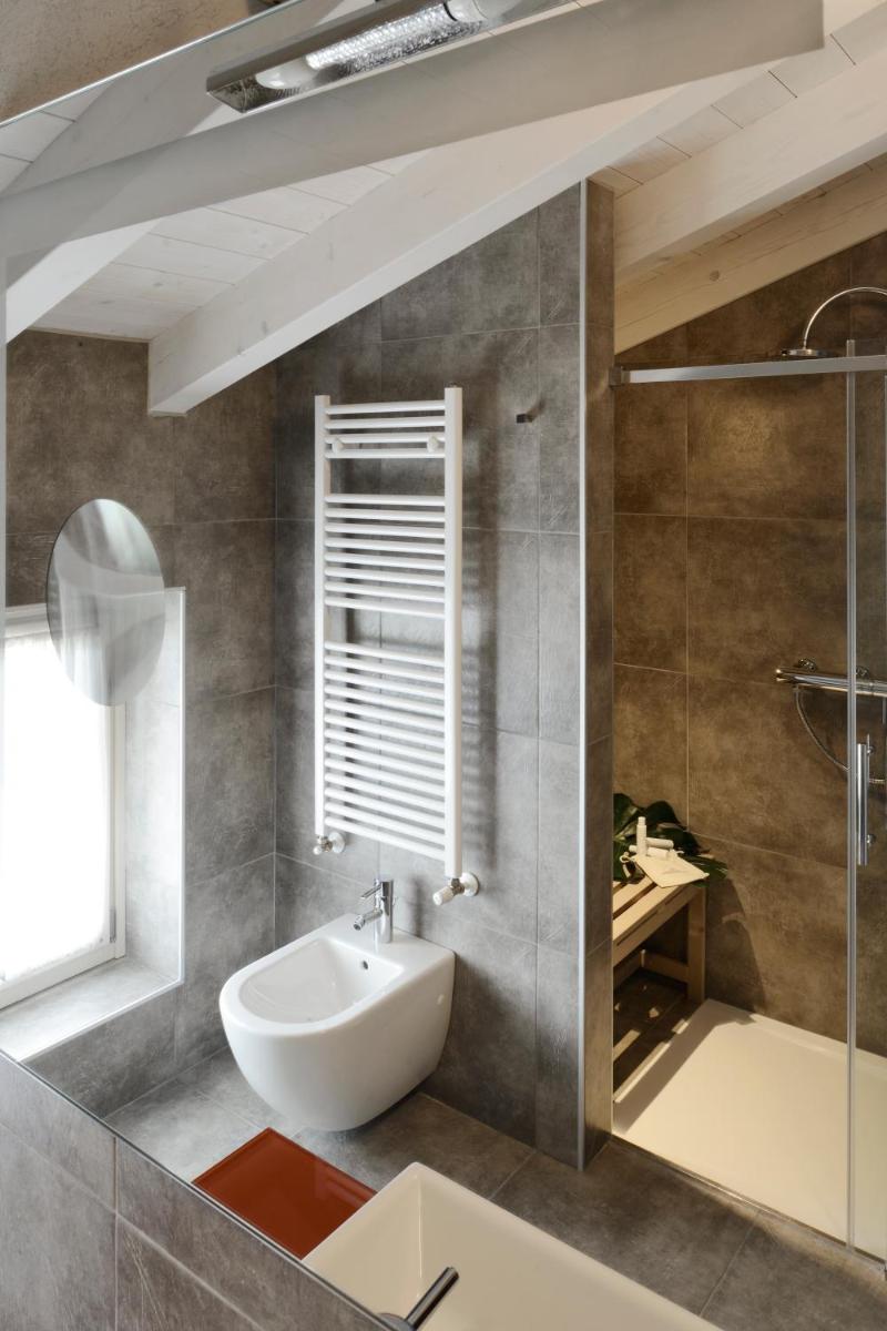 Relais Rossar Boutique Hotel Garda & Hills