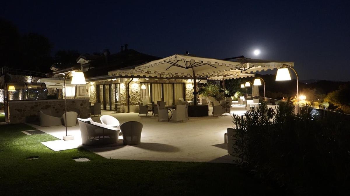 Relais Rossar Boutique Hotel Garda & Hills