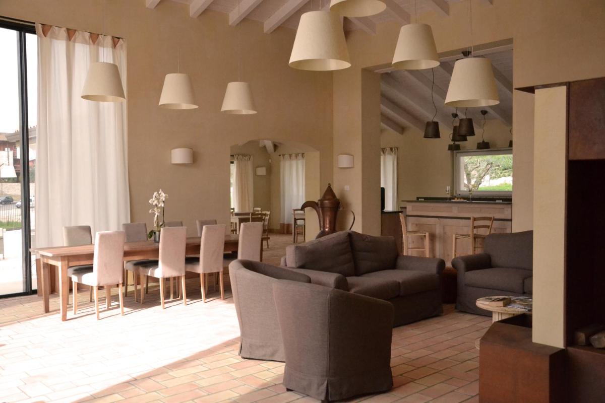 Relais Rossar Boutique Hotel Garda & Hills