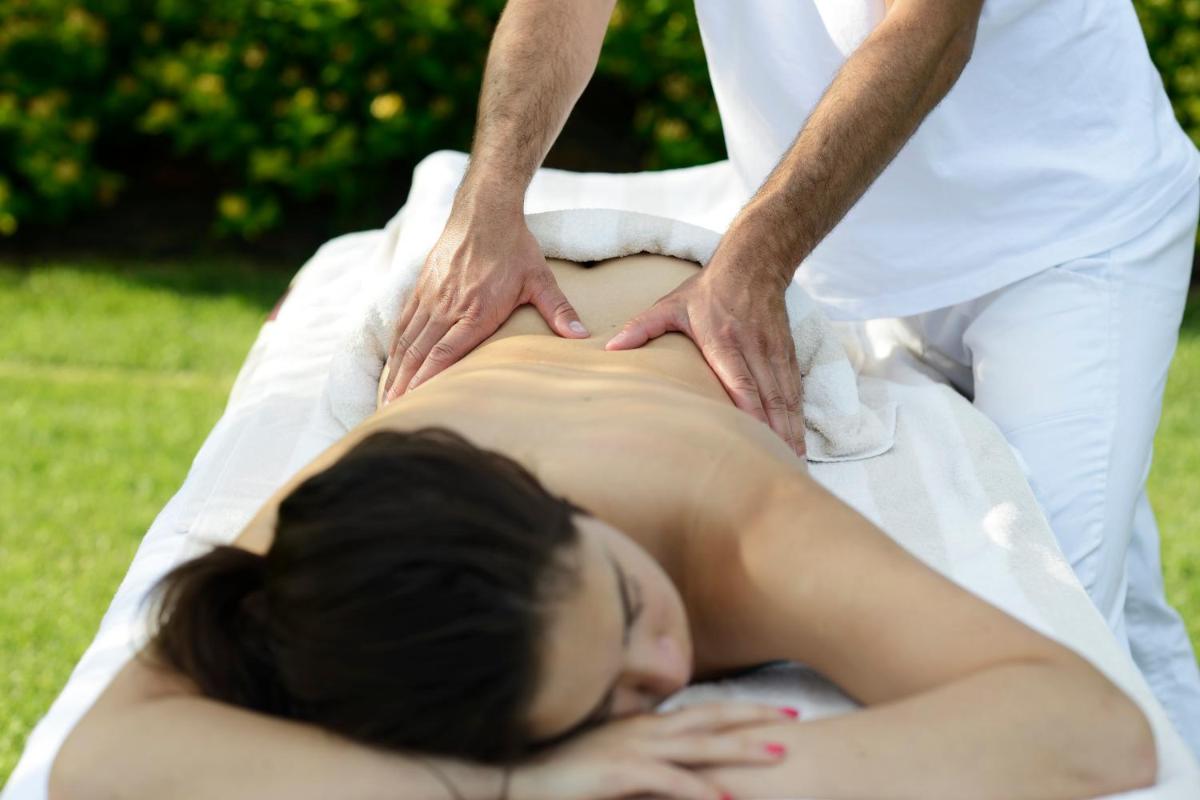 Relais Rossar Boutique Hotel Garda & Hills