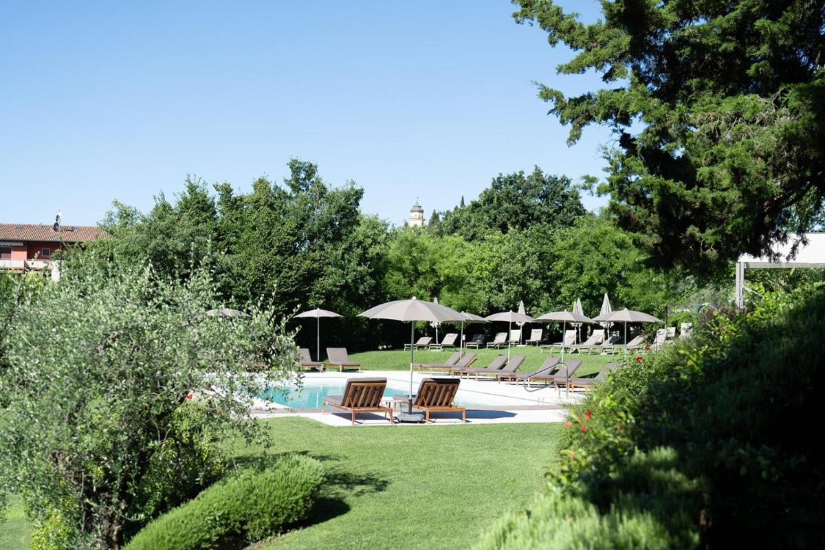 Relais Rossar Boutique Hotel Garda & Hills