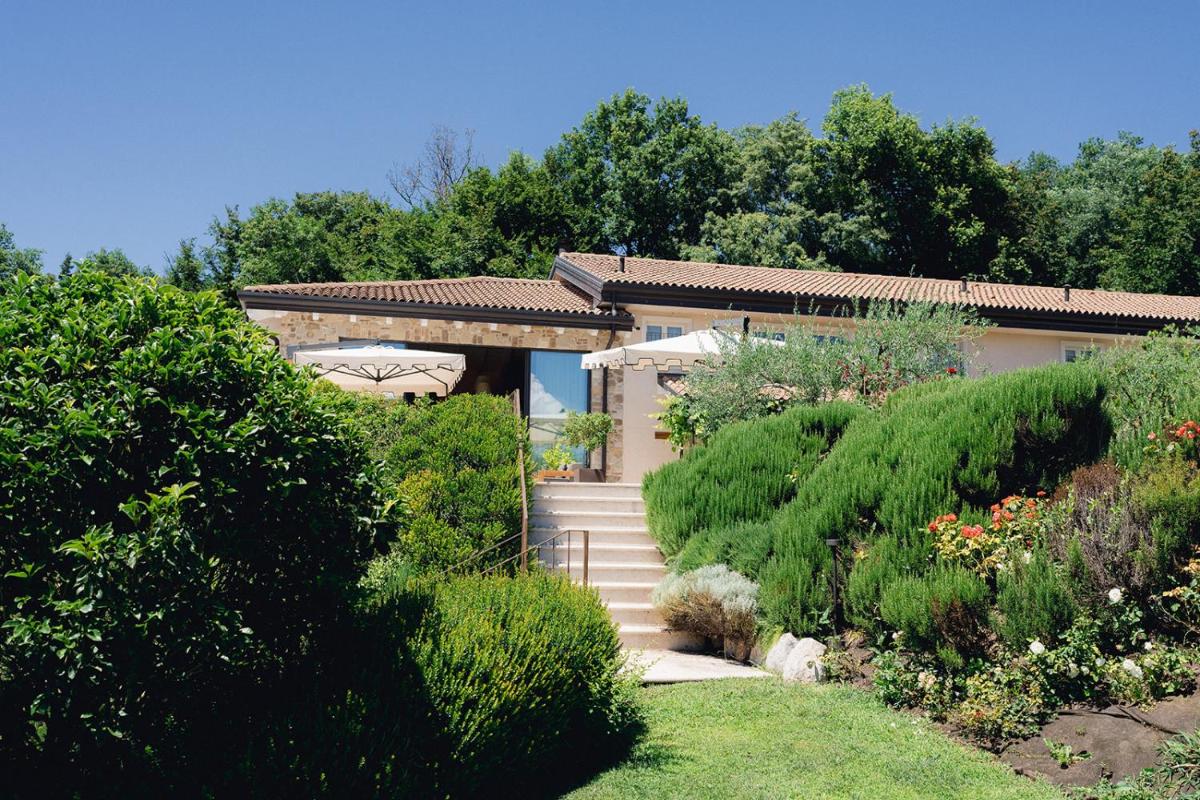 Relais Rossar Boutique Hotel Garda & Hills