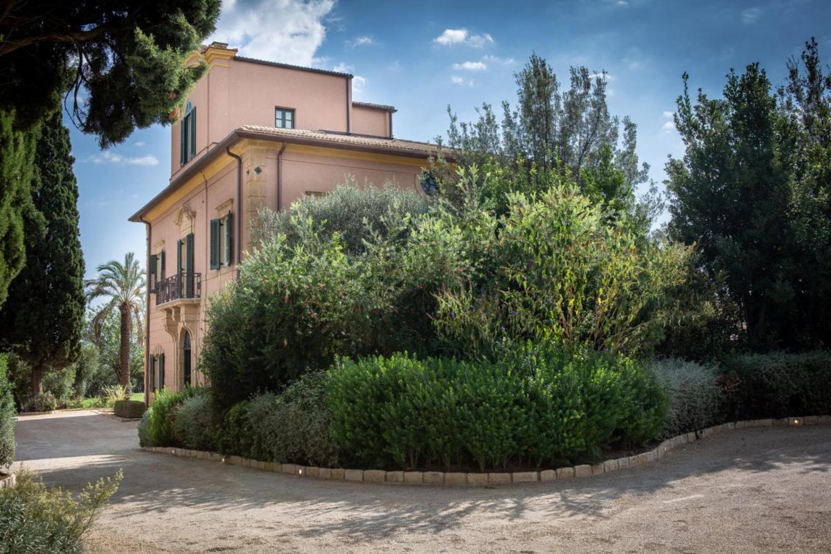 Villa Lanzirotti Luxury Property
