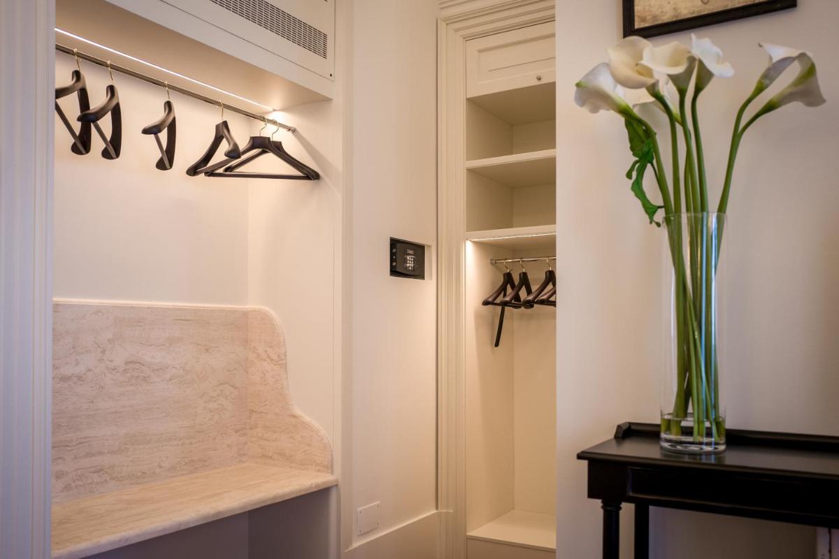 Villa Lanzirotti Luxury Property