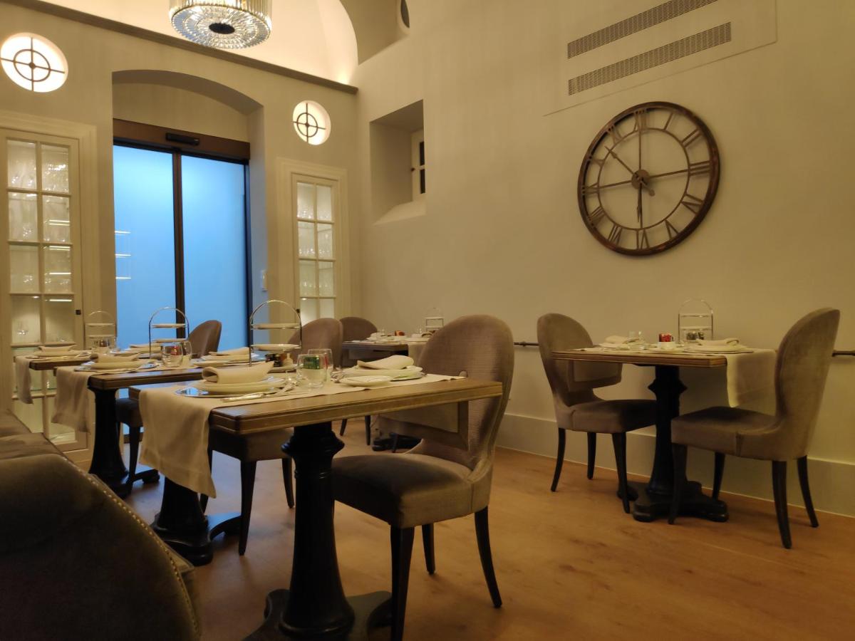 Villa Lanzirotti Luxury Property