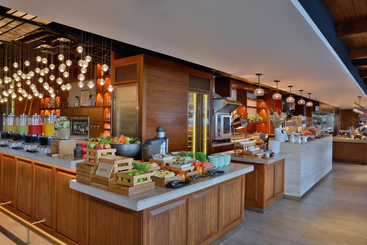 The St. Regis Downtown Dubai