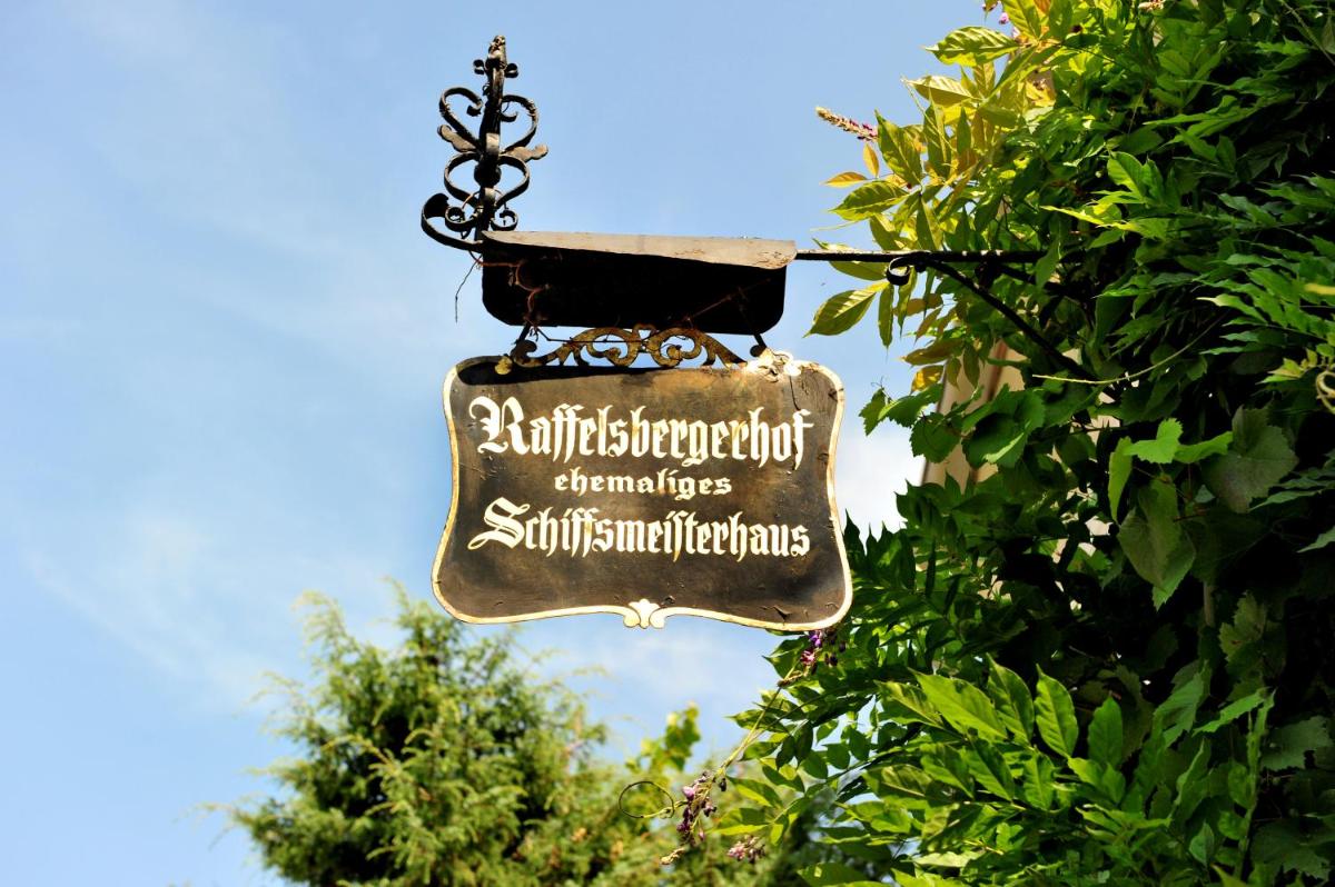 Renaissancehotel Raffelsberger Hof B&B