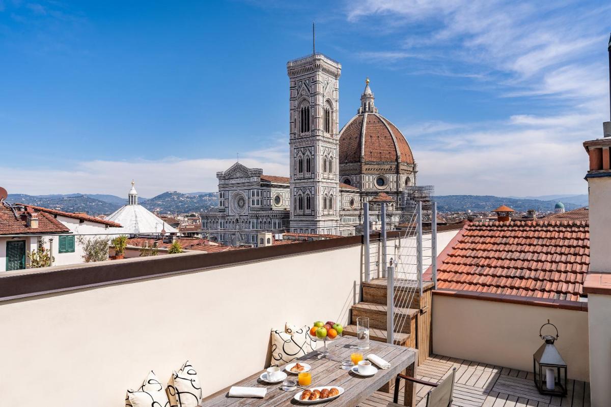Repubblica Firenze Luxury Apartments UNA Esperienze