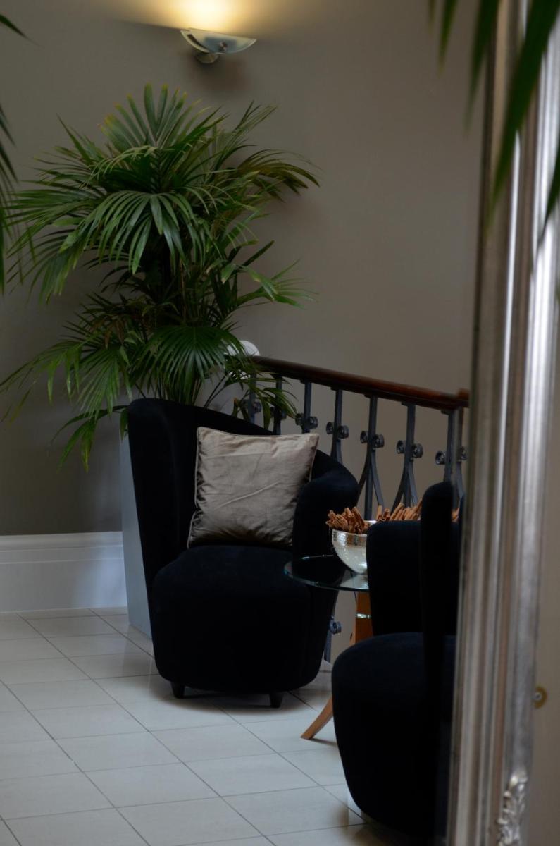 Quebecs Luxury Aparthotel