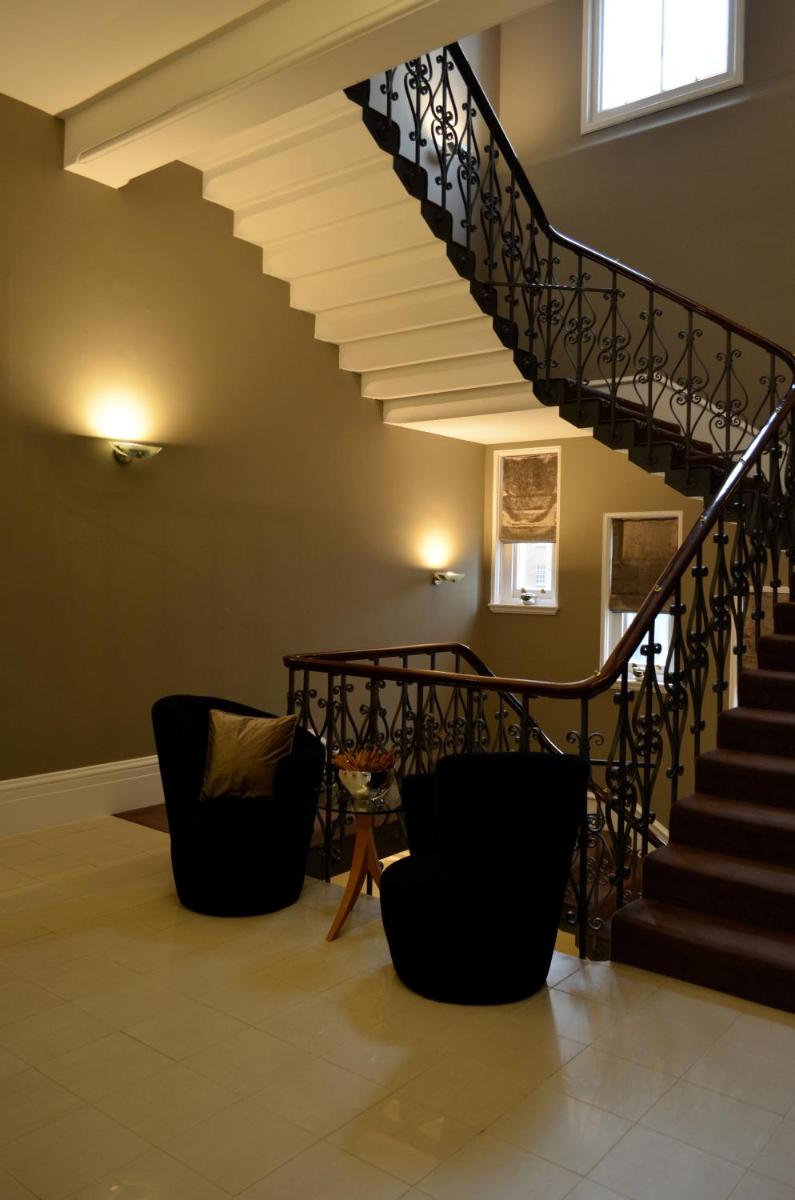 Quebecs Luxury Aparthotel