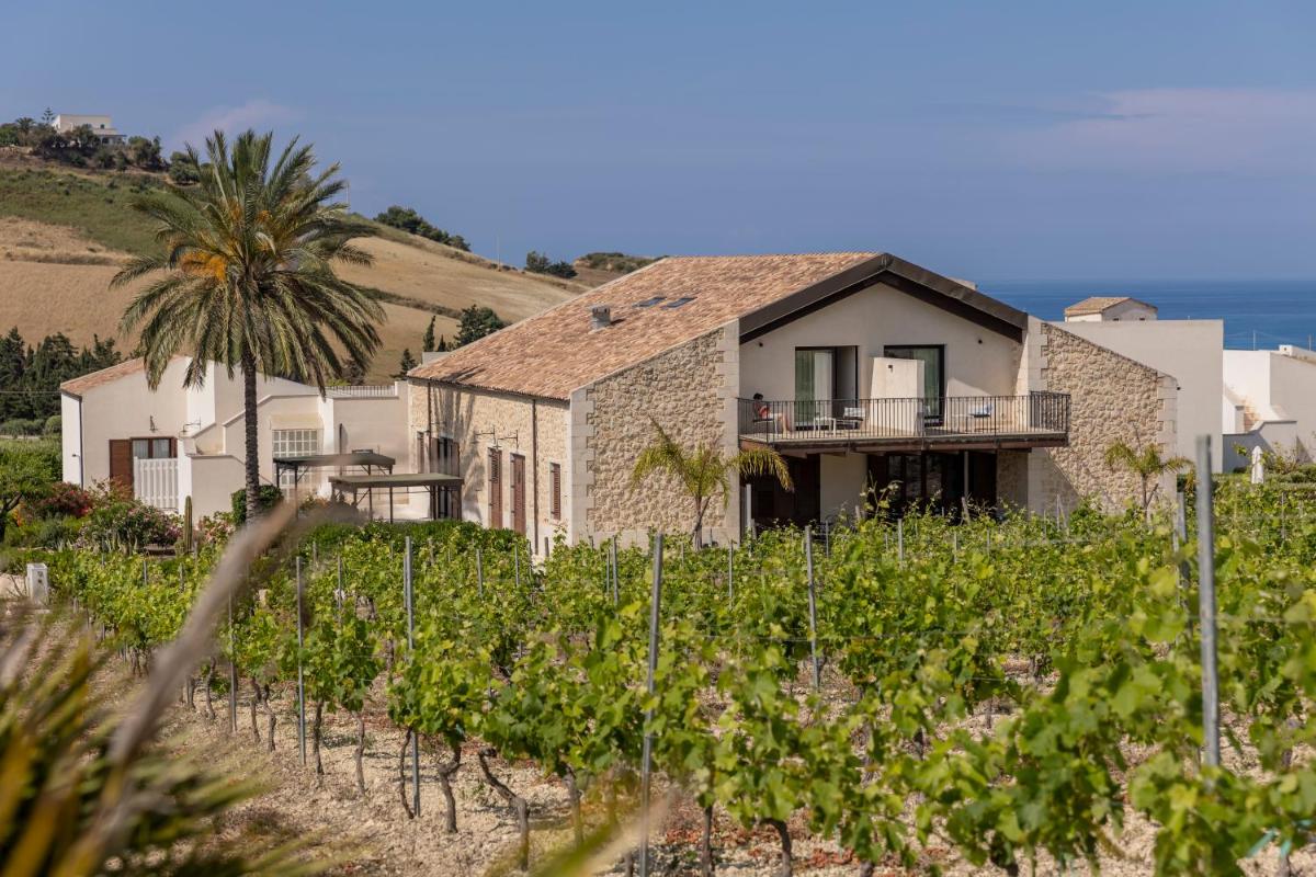 Borgo Giallonardo Wine Relais