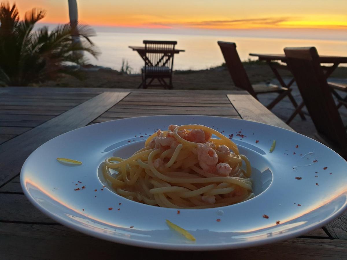 Faro di Punta Fenaio - Caletta Privata